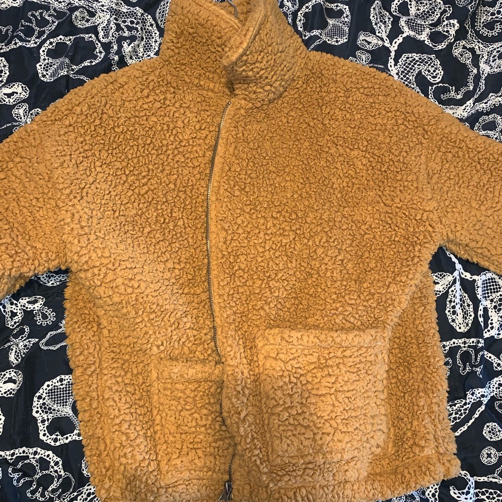 Teddy Jacket - Picture 2 of 3